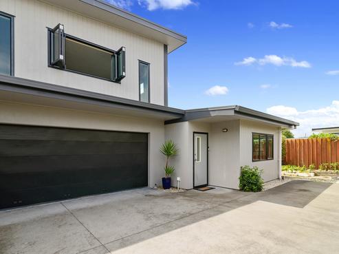 6/11 Larch Street, Victoria