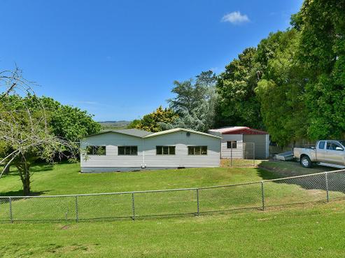 31 Kowhai Street, Helensville