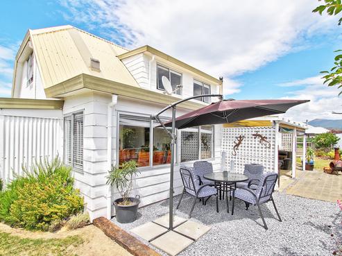 9 Adair Drive, Motueka