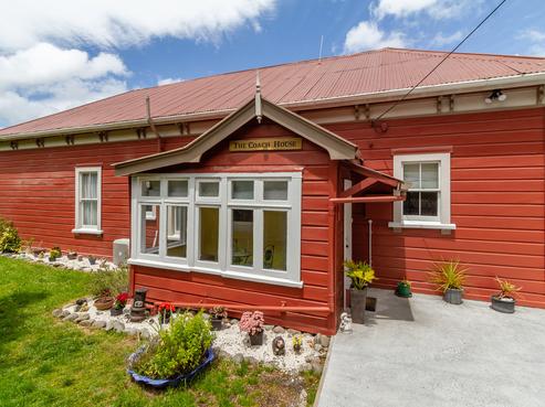 282 Grounsell Crescent, Belmont