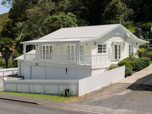 7 Matauwhi Road, Russell