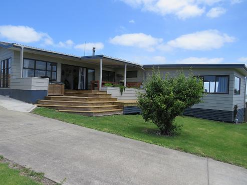 582 Pahi Road, Paparoa