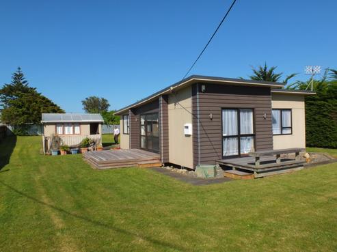26 Roore Street, Foxton Beach