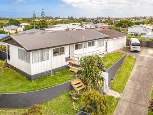 9 Carson Street, Castlecliff