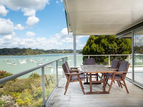 18 Kennedy Street, Opua