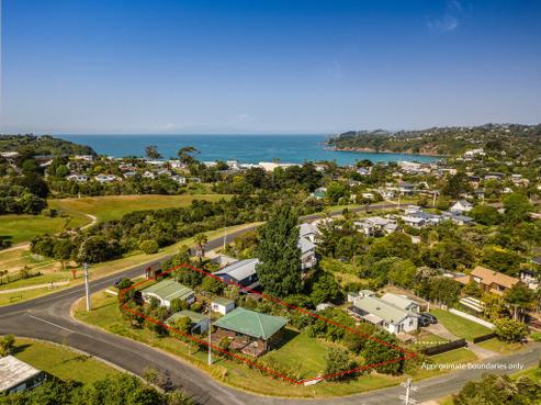 26 Mako Street, Oneroa