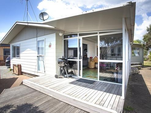 103B Ocean Road, Whangamata