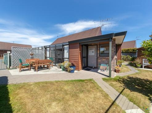 24/18 King Street, Petone