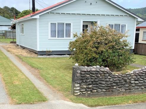 47 Inverness Street, Dunollie