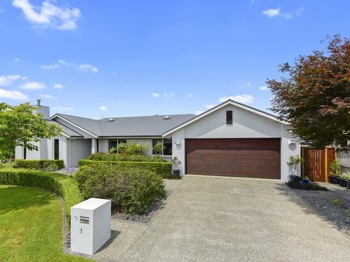 1 Acton Vale, Rototuna North
