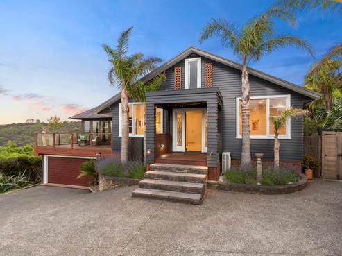 11 Musson Drive, Waiheke Island
