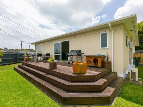 137 Ngamotu Road, Spotswood