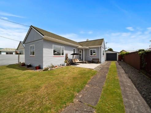 15 Grant Vc Street, Hawera