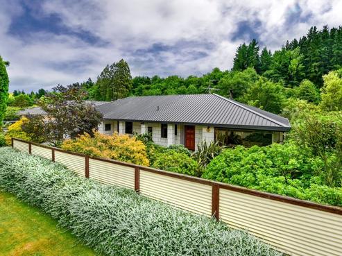 19 Railway Terrace, Glentunnel