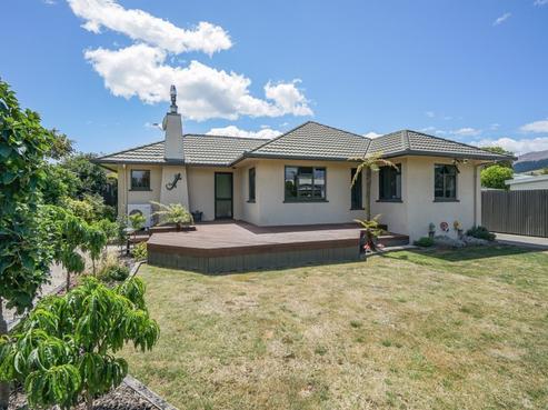 6 Norman Andrews Place, Hope