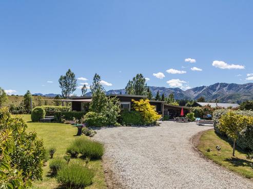 20D Sam John Place, Lake Hawea
