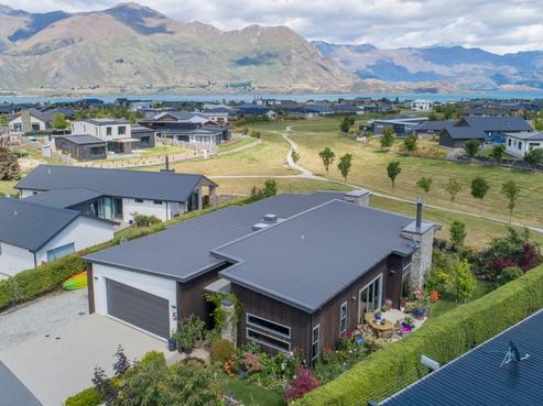 5 Edgewood Place, Wanaka