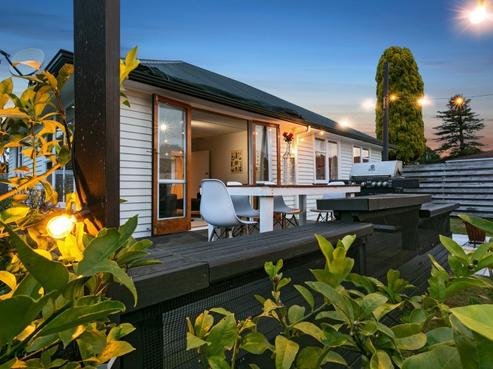 72A Campbell Street, Leamington