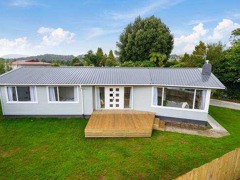114 Otonga Road, Springfield