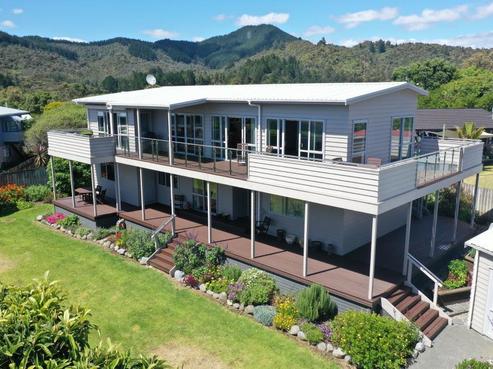 16 Moray Place, Whiritoa