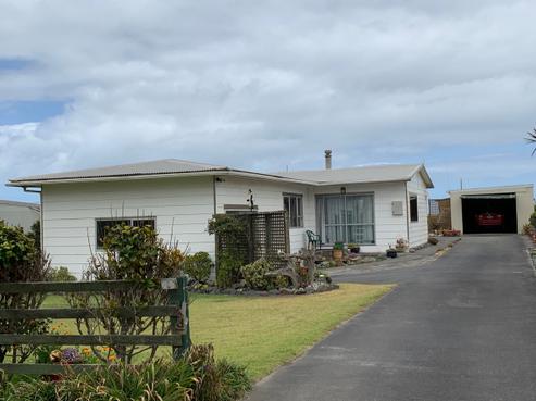 4 Point Road, Mokau