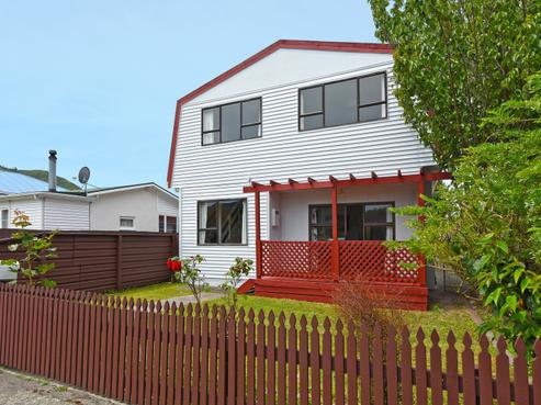 100 Gibbons Street, Ebdentown