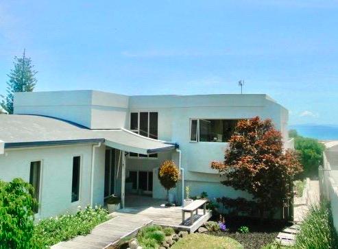 16 Pacific Parade, Army Bay