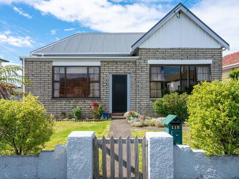 115 Macandrew Road, South Dunedin