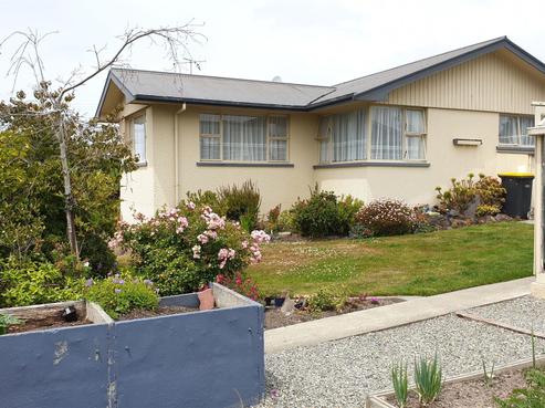 32 Arun Street, Marchwiel