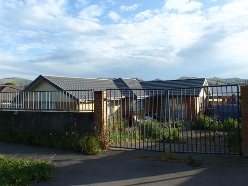 50 Bromley Road, Bromley