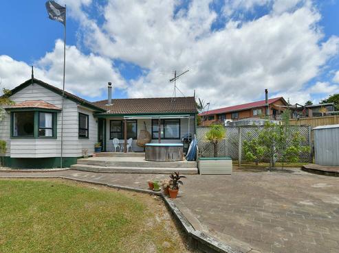88 Brightside Road, Stanmore Bay
