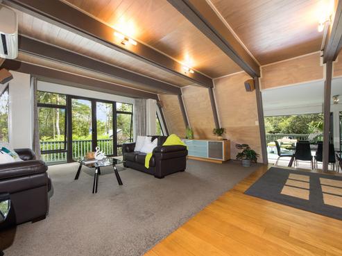 75 Park Hill Road, Birkenhead