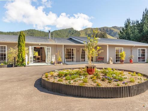 1423 Akatarawa Road, Akatarawa