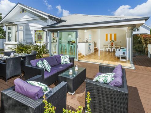 1D Eversleigh Road, Belmont