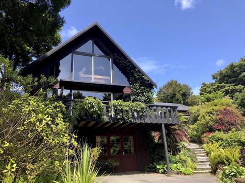 52 Marama Avenue South, Otatara