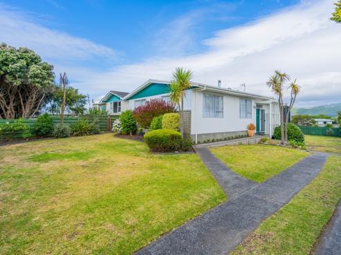14 Hollis Road, Paraparaumu Beach
