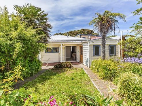 32 Kilbirnie Crescent, Kilbirnie