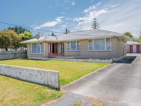 26 Hulke Street, Foxton