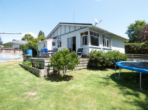 12 Hamua Place, Waitara