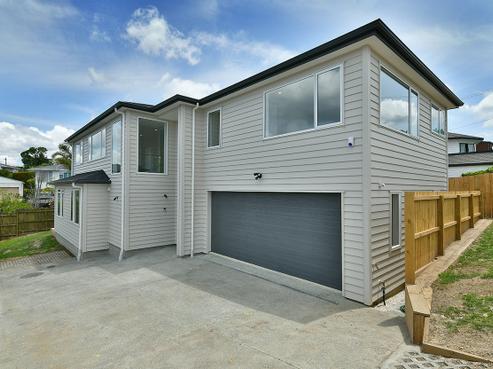 702A East Coast Road, Pinehill