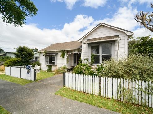38 Hereford Street, West End