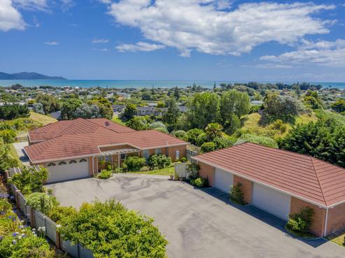31 Flaxmere Street, Waikanae Beach