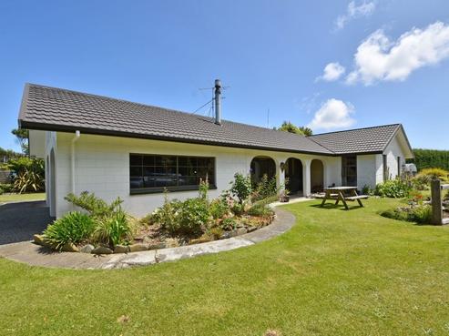 44 Watt Road, Otatara