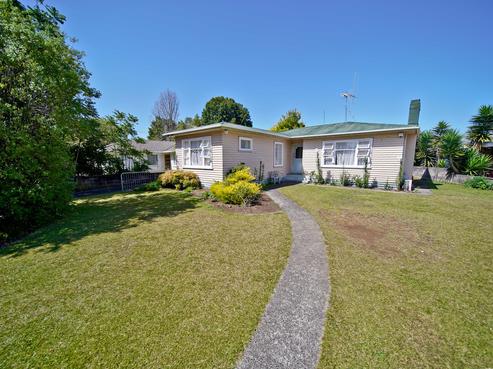 64 Shakespeare Avenue, Enderley