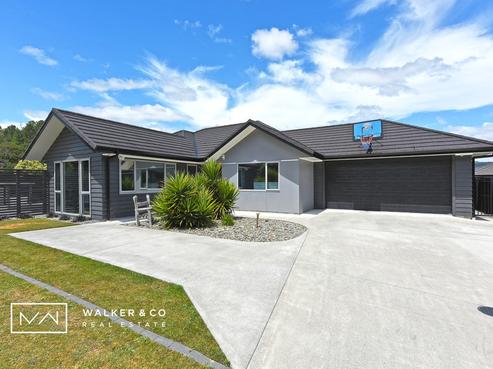 90 Riverstone Drive, Riverstone Terraces