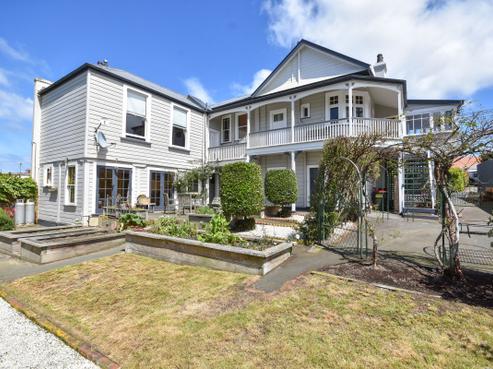 3 Peel Street, Mornington