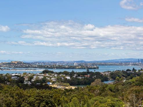 40/241 Hinemoa Street, Birkenhead