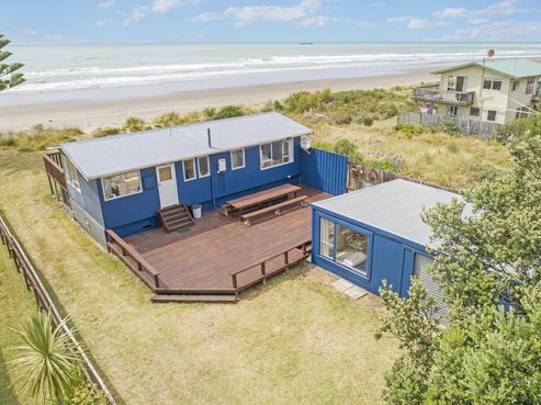 143 Blue Pacific Parade, Riversdale Beach
