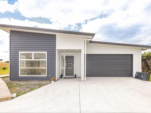 30 Longbeach Drive, Castlecliff