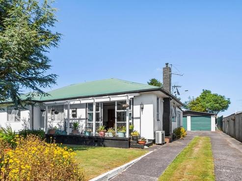 117 Swansea Road, Stratford